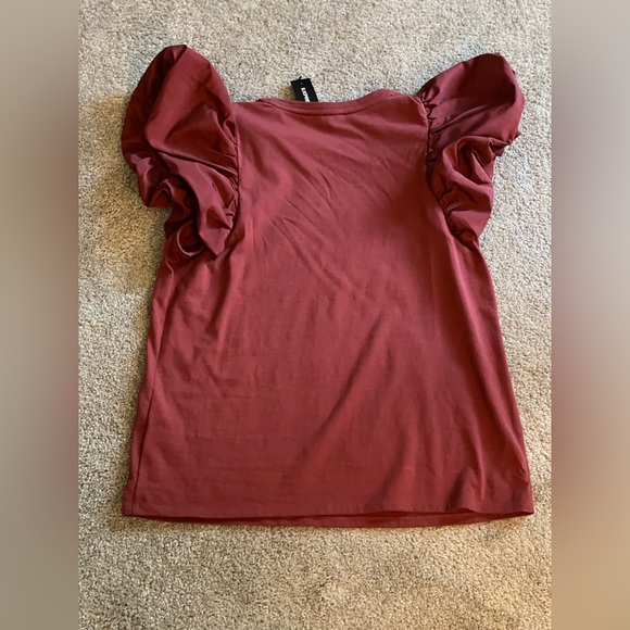 Express Ruffle Sleeve Top - Picture 2 of 2